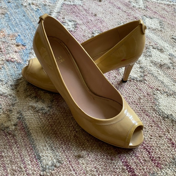 Stuart Weitzman nude pumps (size 9.5) - Picture 1 of 4